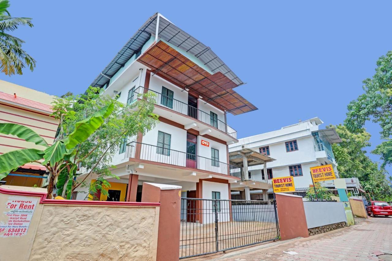 Super Hotel O Bevis Kazhakuttam Екстериор снимка